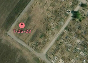 Руснаците поставят масови гробове в Мангуши и носят убити жители на Мариупул там