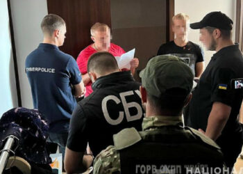 20-годишен саботьор беше задържан в Хмелницки, който търсеше тези, които искаха да нарисуват тагове