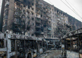 Десетки хиляди хора загинаха в Мариупул, казва Зеленский