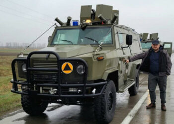 Грийнвил активно помага на военните отпред