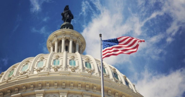 Конгресът на САЩ одобрява програмата за отдаване под наем на заем за Украйна