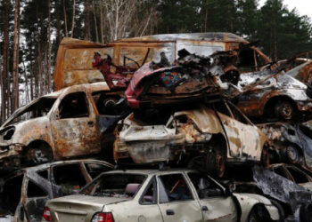 На седемкилометров път в киевския регион руснаците убиха 37 цивилни