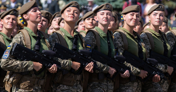 Планира се военна регистрация в Украйна да бъде прехвърлена онлайн през 2022 г.