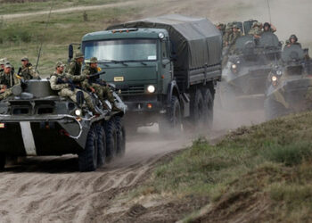 Русия изпраща колони с военно оборудване от Крим към регион Херсон