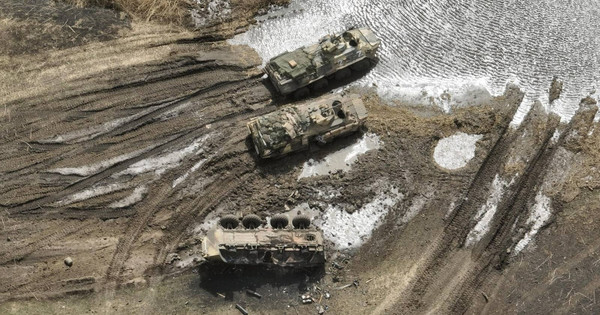 Руснаците прехвърлят войски в посока Запорожие