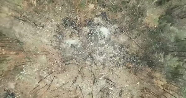 Украински военни унищожени руски боеприпаси депо