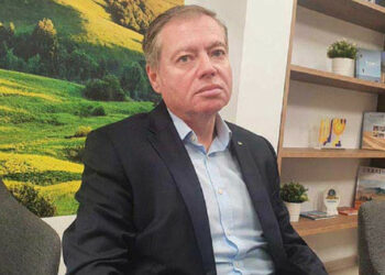 Украйна обмисля спирането на безвизовия режим с Израел