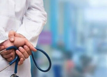 В Херсон руснаците принуждават лекарите да получават заплати в рубли