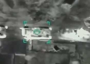 Въоръжените сили на Украйна с помощта на Джавелин унищожиха цяла колона руски танкове