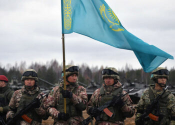 Казахстан, Узбекистан и Киргизстан забраниха на гражданите си да се бият в Украйна