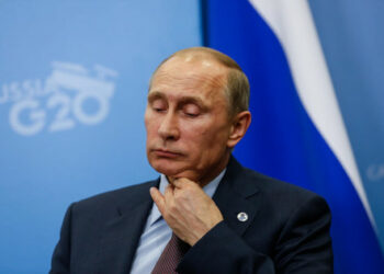 Путин подписа укази за признаване на "независимостта" на Херсон и Запоризия