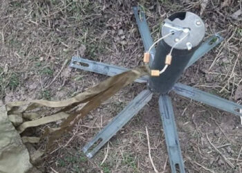 Две деца загинаха от експлозия на мина в района на Запориция