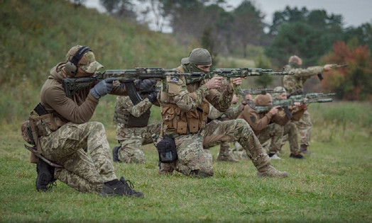 Страните от ЕС планират да организират обучение за 15 хиляди души. Украински военни