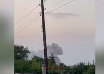 В района на Белгород в Русия боеприпасите горят, властите евакуират населението