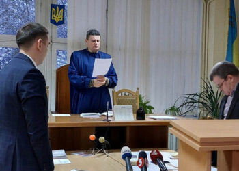 Коректорът на стачката на полигона "Яворив" ще остане в центъра за предварително задържане до произнасянето на присъдата