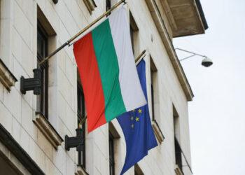 Българският парламент деблокира доставката на военна помощ за Украйна