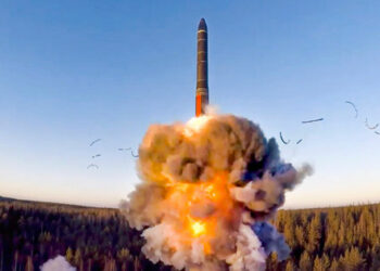 САЩ и Русия възобновяват преговорите за контрол на ядрените оръжия