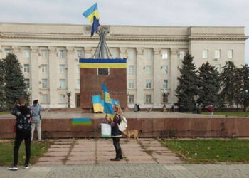 Украинската армия влезе в Херсон: впечатляващи снимки и видеоклипове