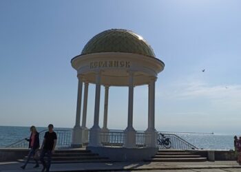 Окупаторите в Бердянск се местят в цивилни дрехи заради опасност