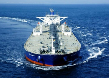 Съветът на ЕС официално одобри ограничаването на цената на петрола от Русия на ниво от 60 долара за барел