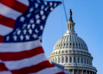 Сенатът на САЩ одобри бюджет от близо 45 милиарда долара за Украйна и съюзниците