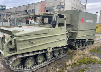 Шведски високопроходими превозни средства се модернизират в района на Лвов за нуждите на въоръжените сили на Украйна