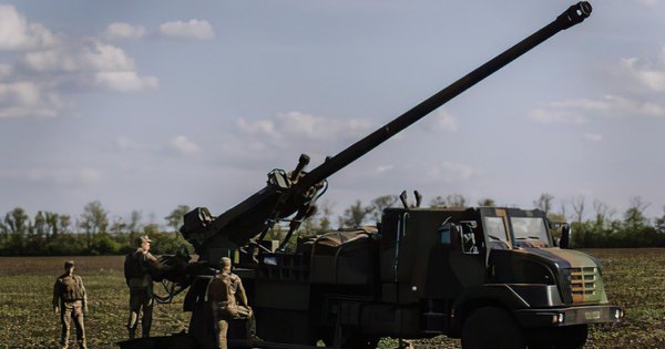 Франция обяви допълнителна разпоредба от 12 Caesar ACS за Украйна