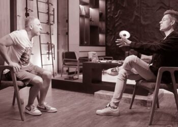 И така, кой извърши държавния преврат? На какво са пронизани "добрите руснаци"?