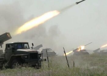 Медиите съобщиха за тайна военна помощ за Украйна от България