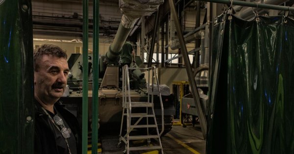 Полша започна мащабна ремонтна операция по оборудване на въоръжените сили на Украйна (снимка)