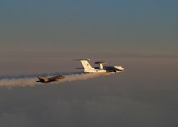 Изтребители на НАТО прихванаха три руски самолета близо до полската граница