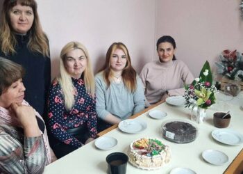 Як переселенка з Волновахи допомагає жінкам, які втекли до Львова від війни