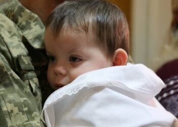 У Львові військові стали хрещеними батьками для 16 сиріт з Луганщини