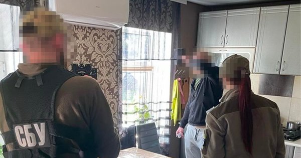 СБУ на Черкащині викрила тіктокера, який знімав рух української військової техніки