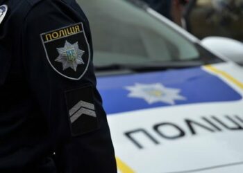 Буковинку засудили за погрози патрульним Путіним