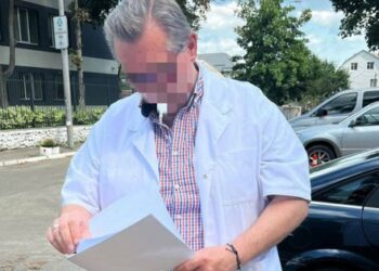 Голова ВЛК у Києві організував схему з підробки документів для ухилянтів