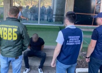 На Закарпатті прикордонник з братом переправляли військовозобов’язаних за кордон