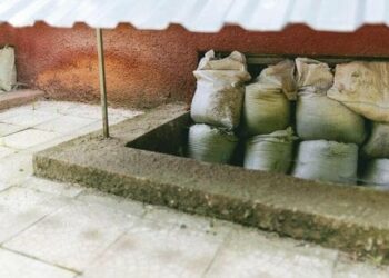 Де у Львові сховатися під час ракетної загрози і хто відповідальний за укриття