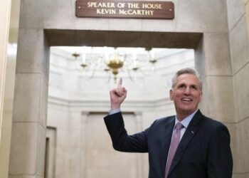 В США вперше в історії достроково усунули спікера Палати представників