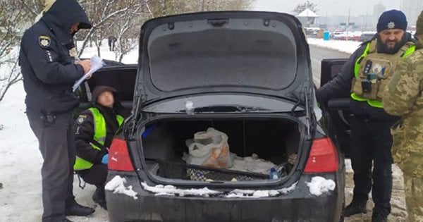 У Києві вінничанин зарізав військовослужбовця та втопив його тіло: фото, відео