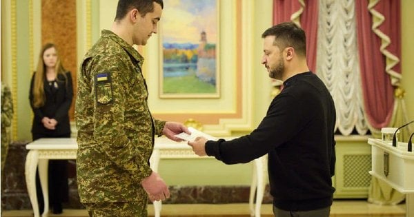 Герой України із Прикарпаття, який збив 3 ворожі літаки, отримав квартиру