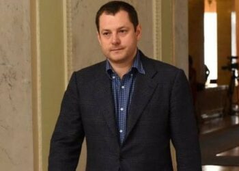 Через відставку нардепа-мажоритарника у парламенті залишиться рекордно мала кількість депутатів