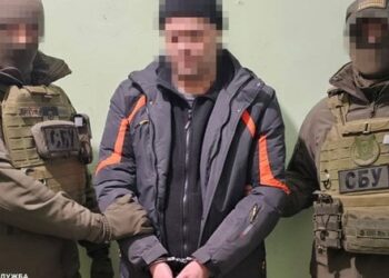 На Запоріжжі колишній посадовець управління МВС вистежував для росіян оборонні заводи