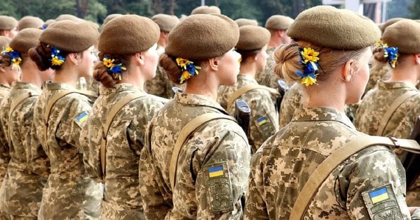 Росіяни поширюють нові фейки про мобілізацію жінок та підлітків в Україні