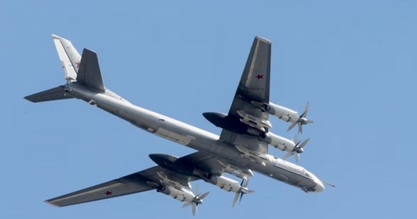 Росіяни з бомбардувальників Ту-95 атакували Україну, є влучання