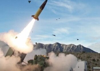 США у березні таємно передали Україні далекобійні ракети ATACMS