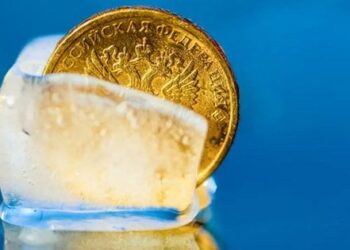 Єврокомісія уточнила, коли Україна отримає першу виплату з доходів російських активів