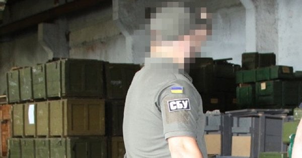 Вилучені з підпільних складів на Київщині комплектуючі до систем ППО передали ЗСУ