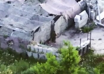 Оператори ГУР завдали ударів по російському складу боєприпасів та пункту запуску fpv