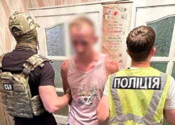 СБУ затримала киянина за підпал релейної шафи на замовлення Росії